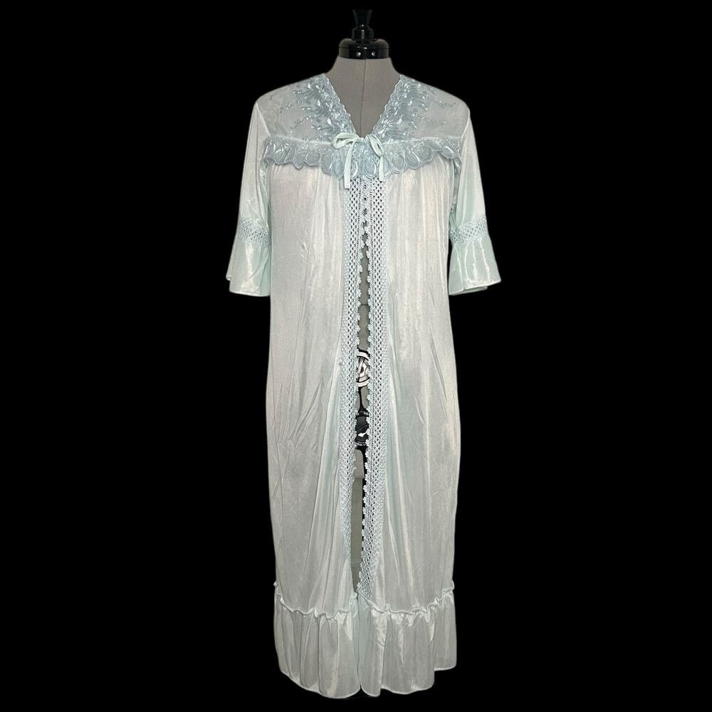 Vintage Light Blue Lace Robe